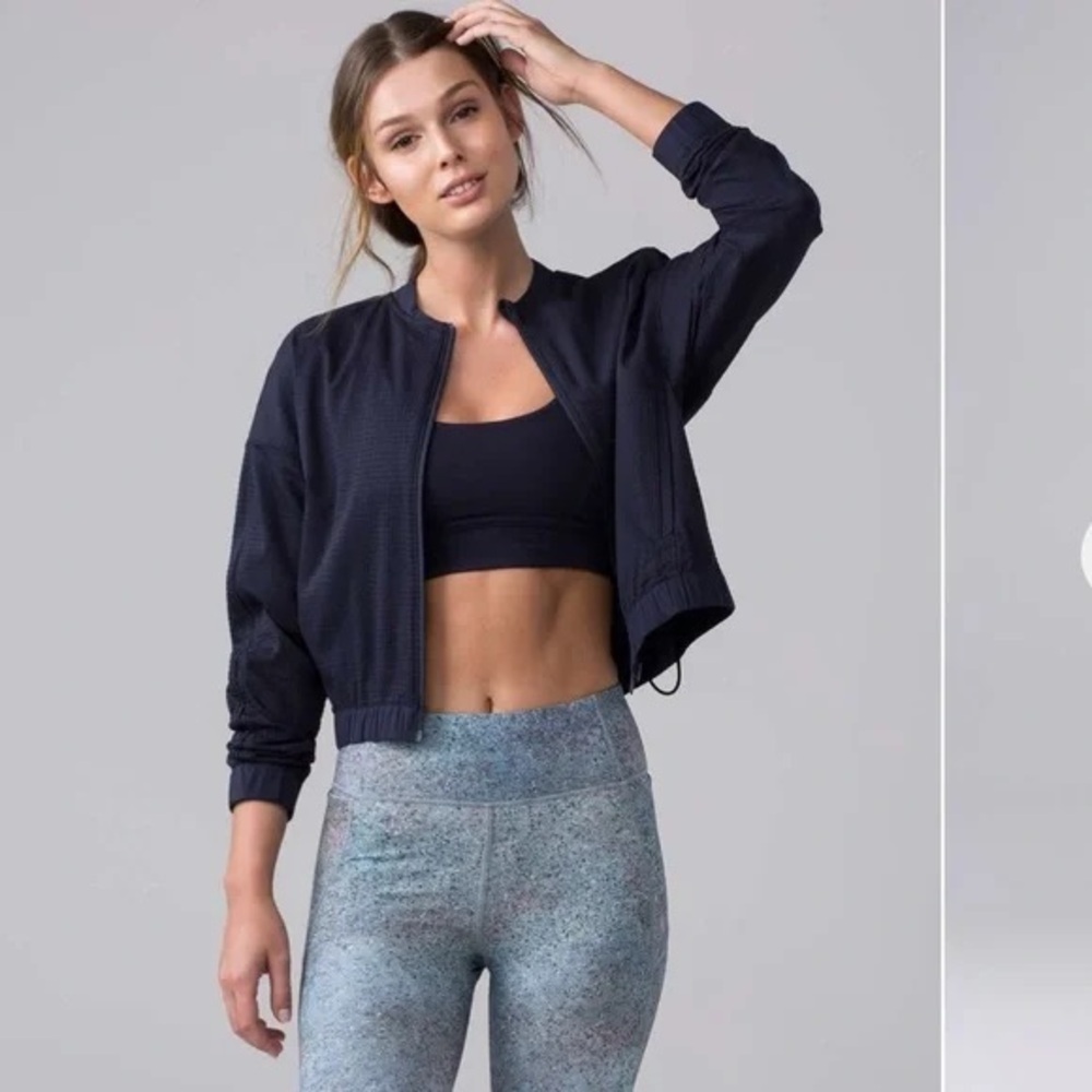 Lululemon Pack Light Jacket size 4